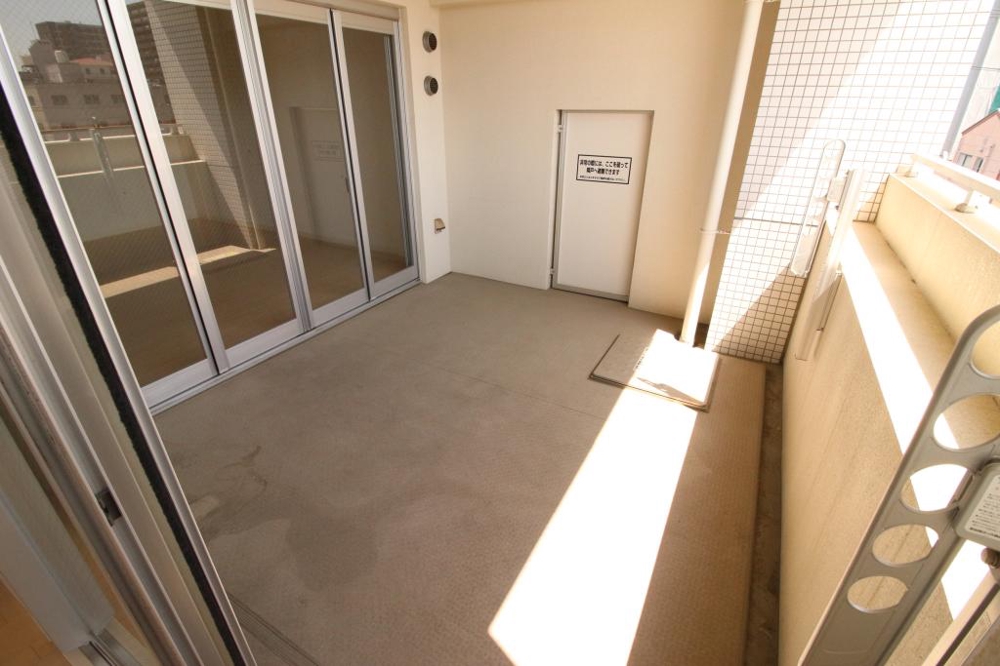 21/30 バルコニー