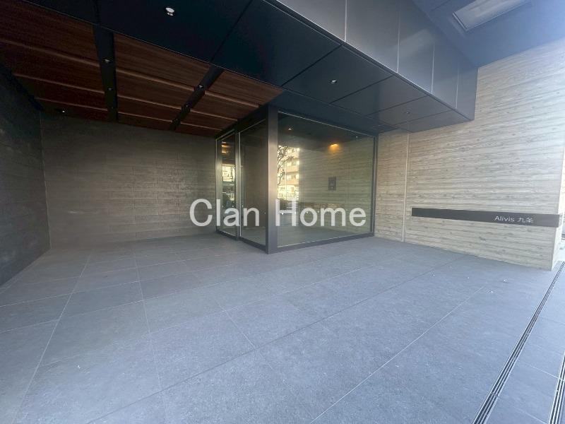 25/30 エントランス