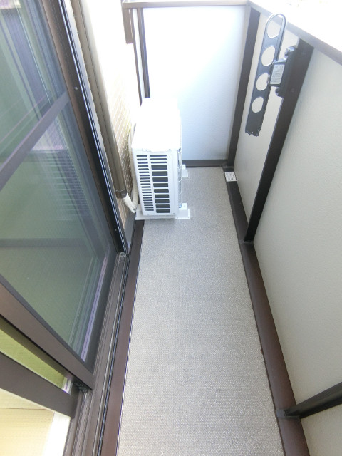 19/30 バルコニー