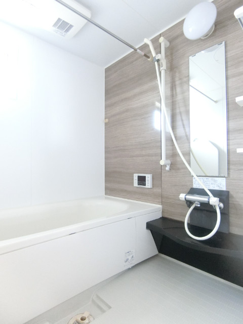 14/30 浴室