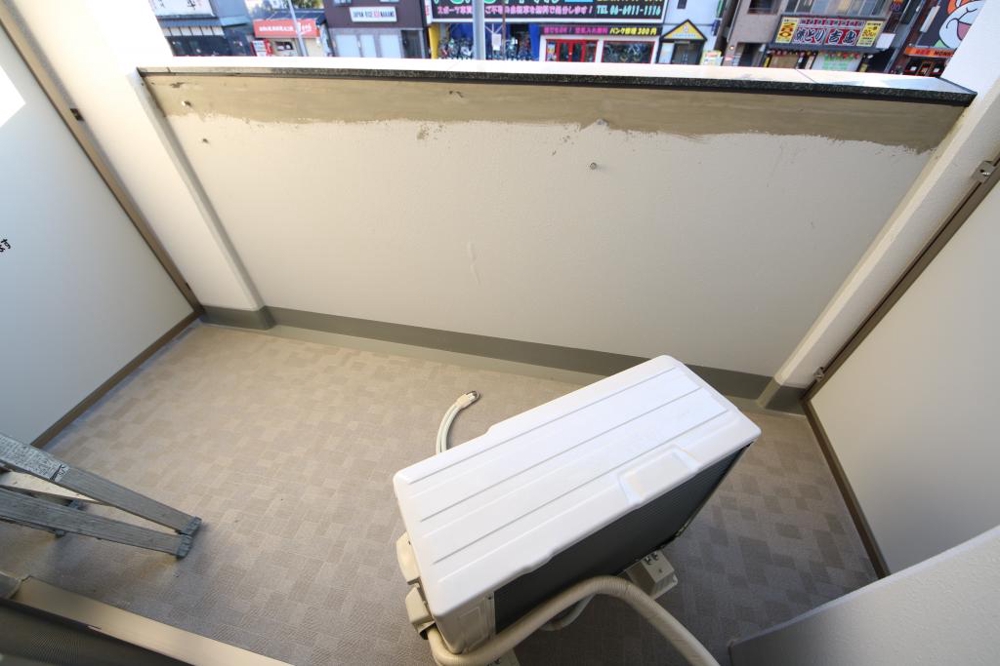 18/30 バルコニー