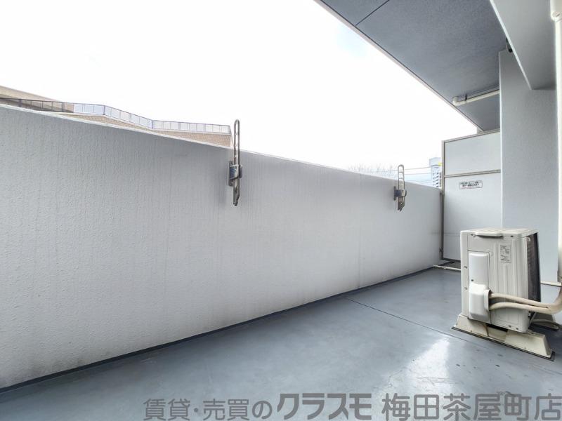 23/30 バルコニー