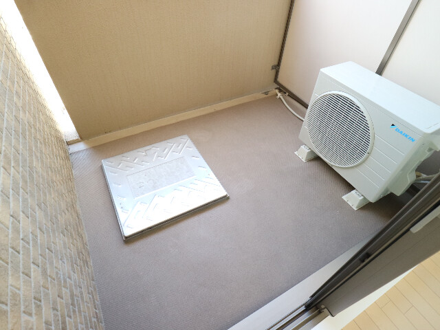 15/23 バルコニー