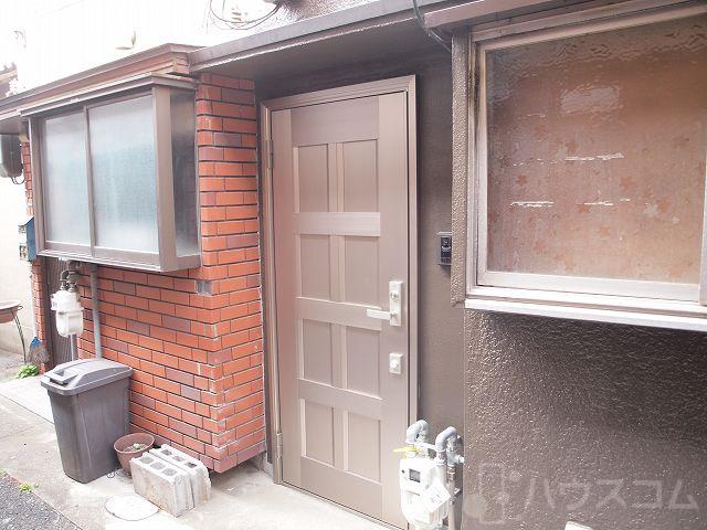 26/30 エントランス