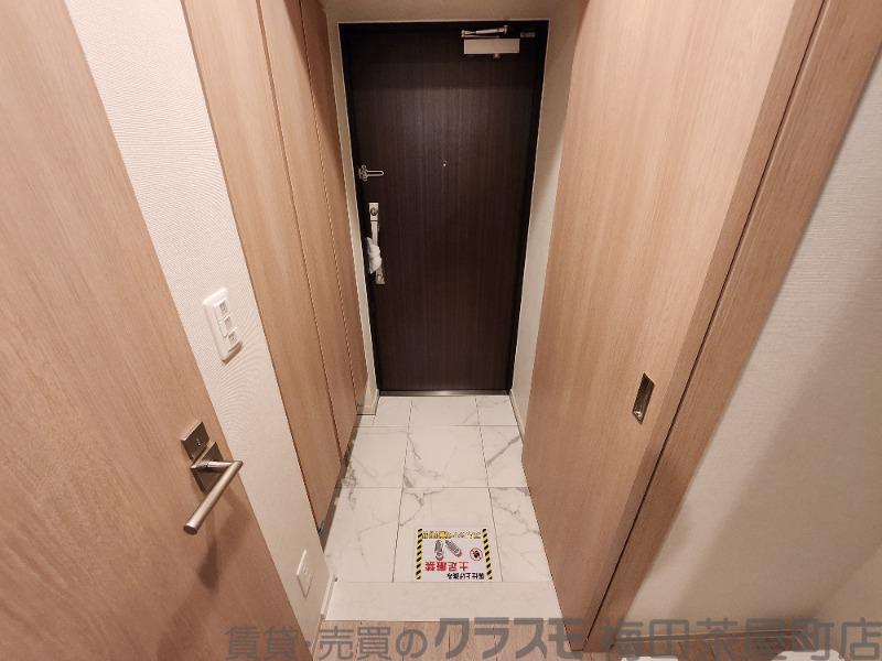 18/30 玄関