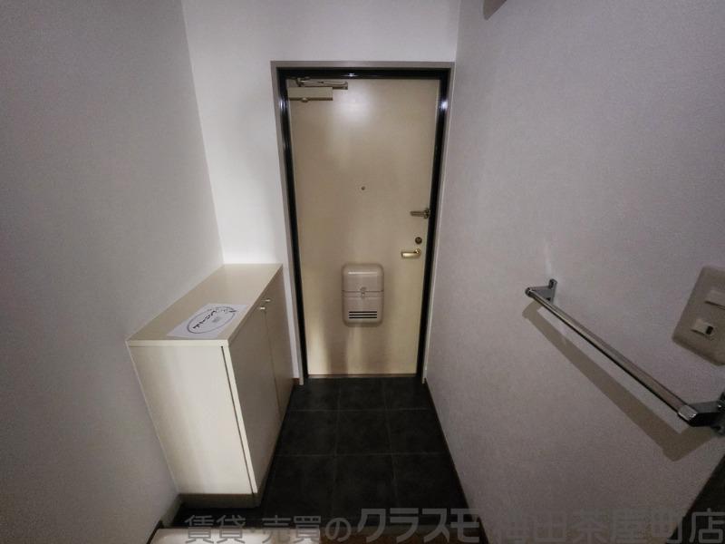 14/30 玄関