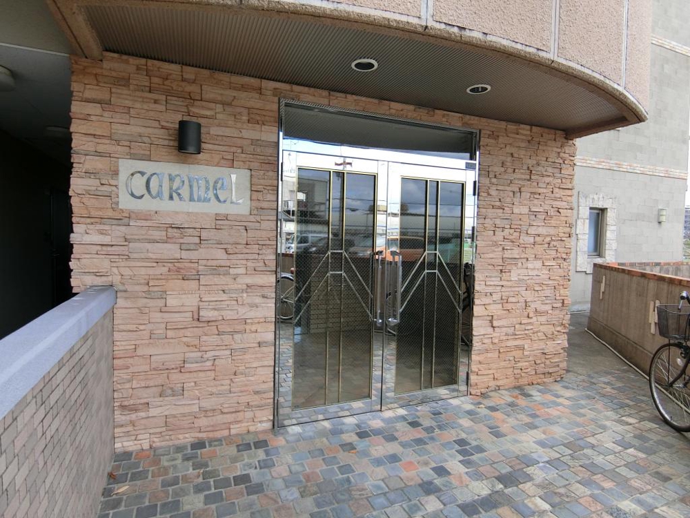 3/5 エントランス