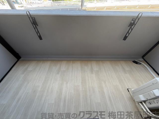 21/30 バルコニー