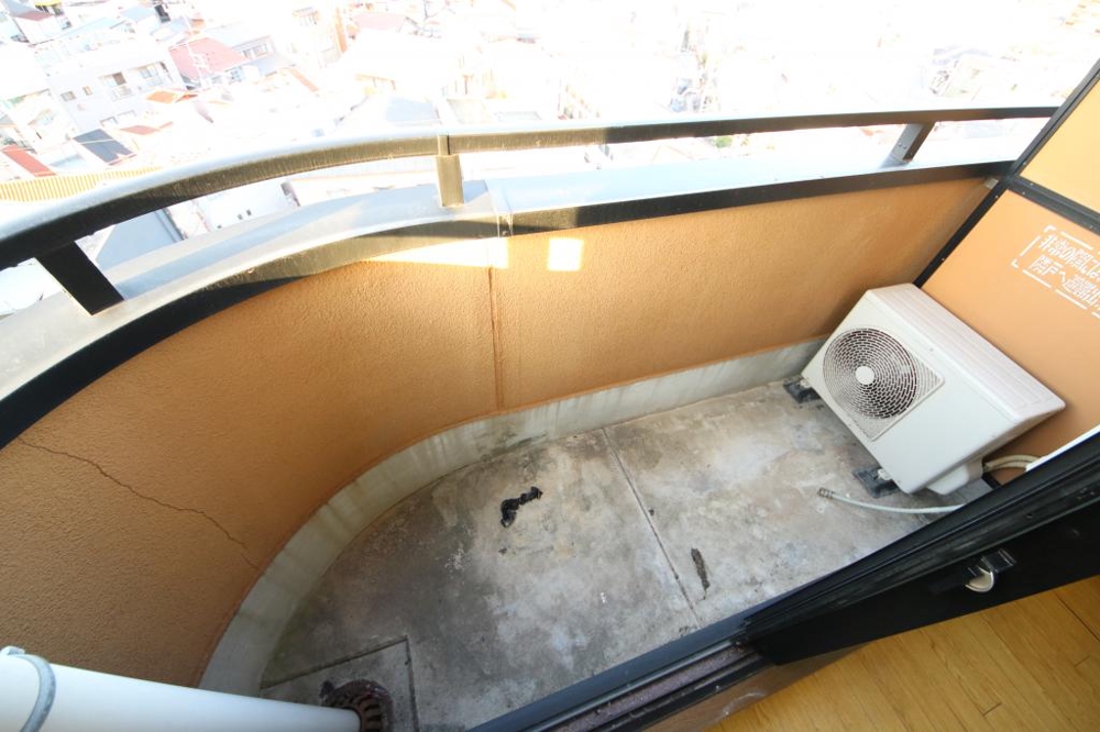 18/30 バルコニー