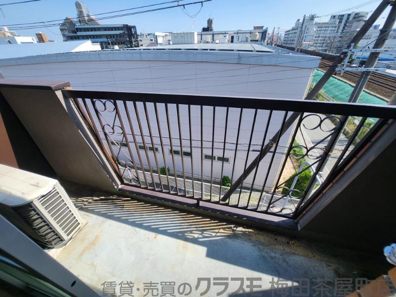 21/30 バルコニー