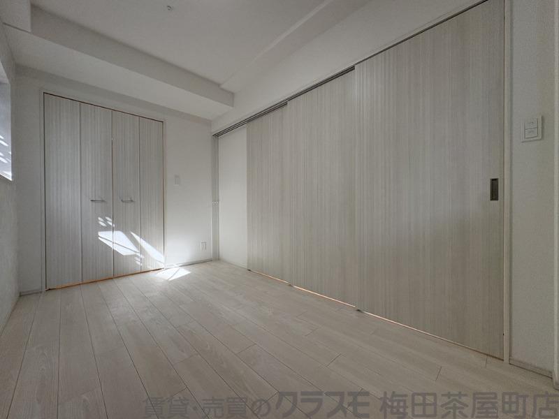 13/30 寝室