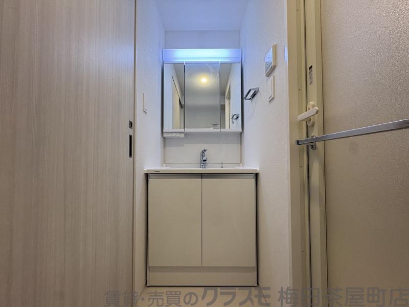 20/30 洗面