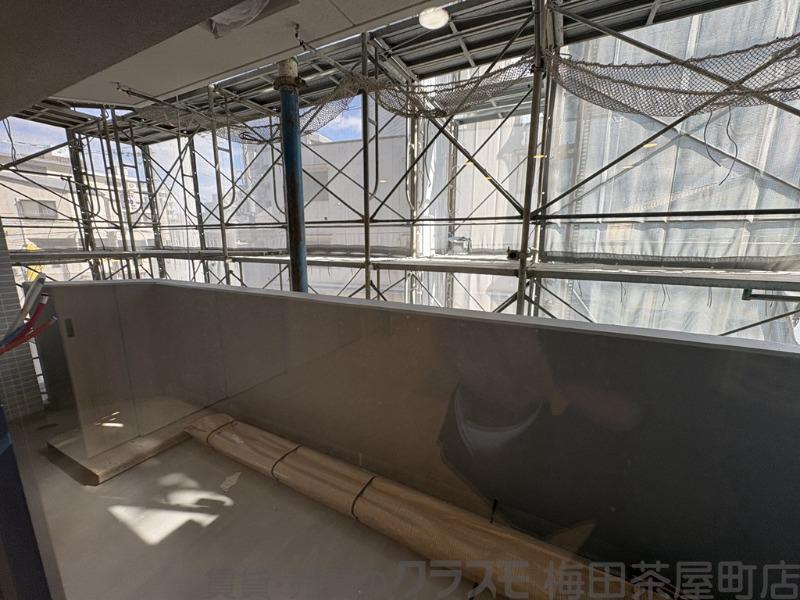 23/30 バルコニー