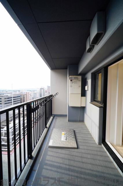 14/30 バルコニー