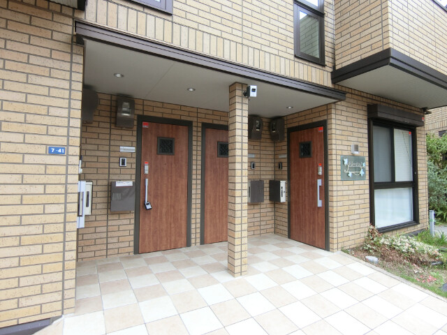 20/24 エントランス