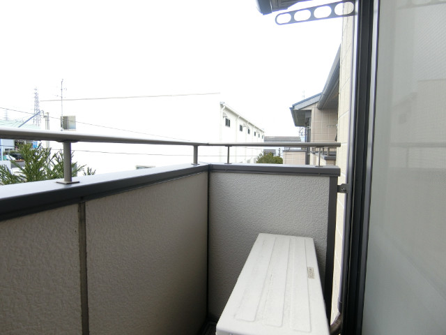 16/27 バルコニー