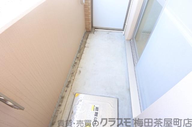 21/30 バルコニー