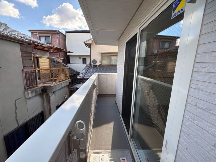 18/23 バルコニー