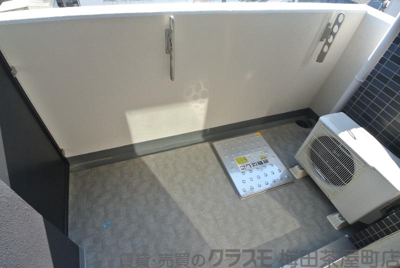 21/30 バルコニー