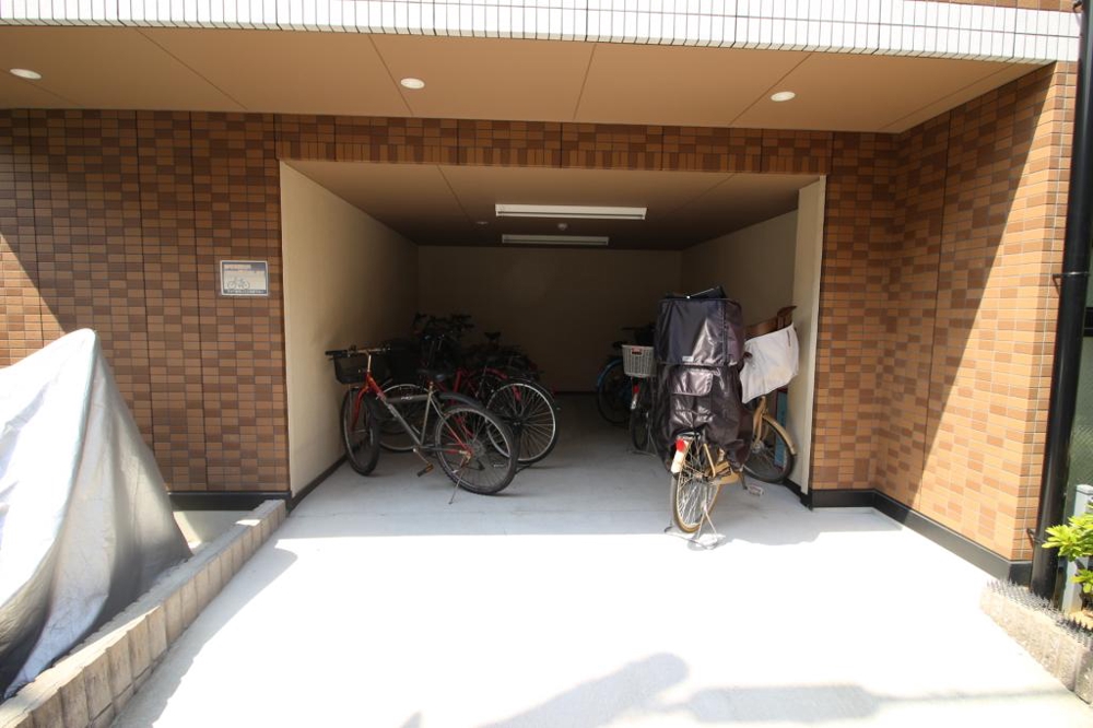 29/30 エントランス