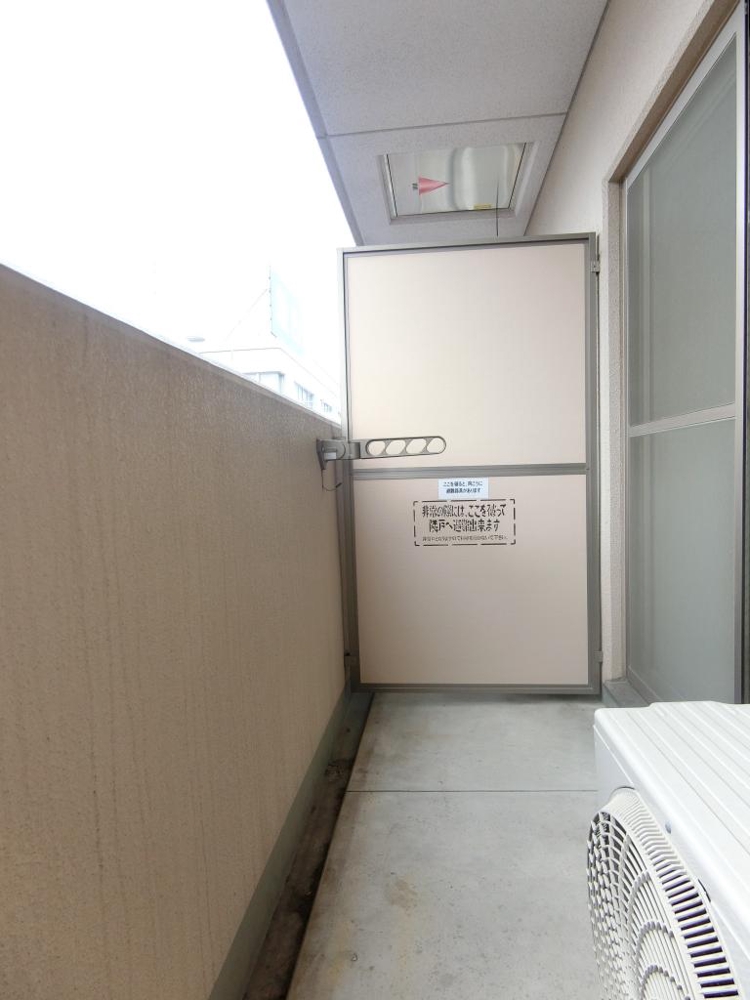 19/30 バルコニー