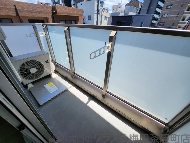 22/30 バルコニー