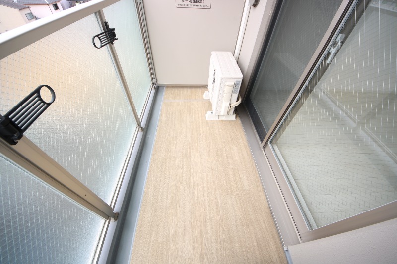 20/30 バルコニー