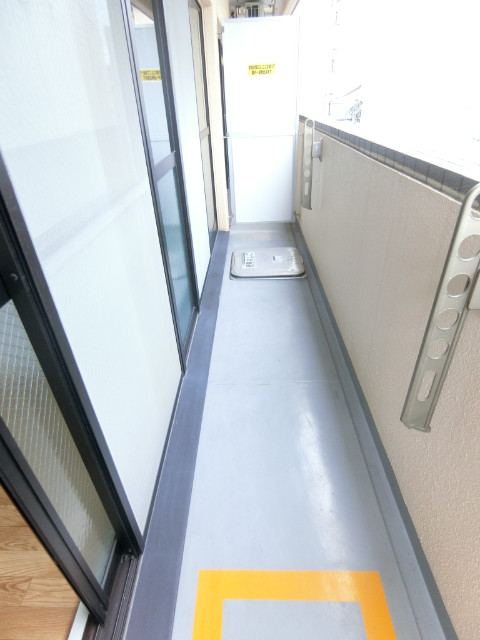 20/30 バルコニー