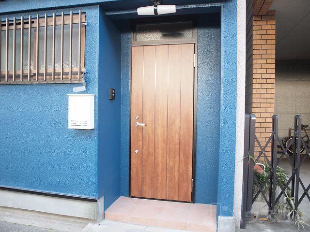 26/30 エントランス