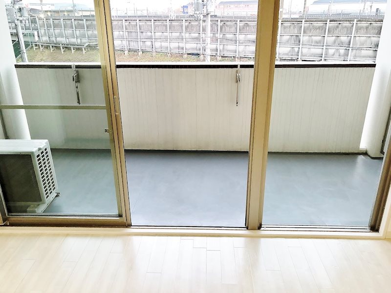 19/30 バルコニー