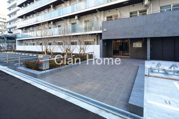 6/11 エントランス