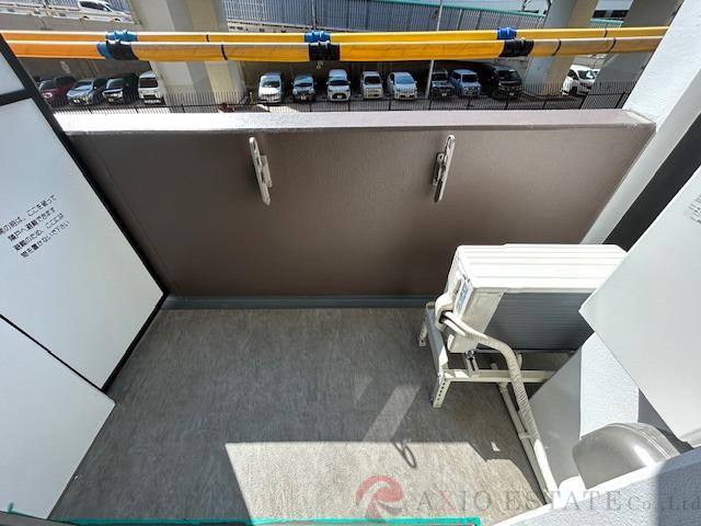 21/30 バルコニー