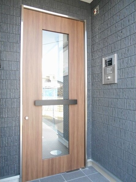 14/20 エントランス