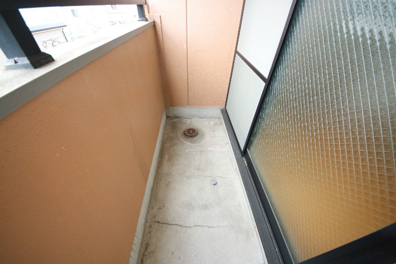 19/30 バルコニー