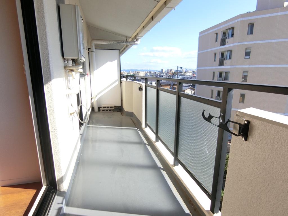 20/30 バルコニー