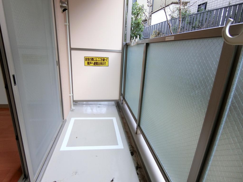 19/30 バルコニー