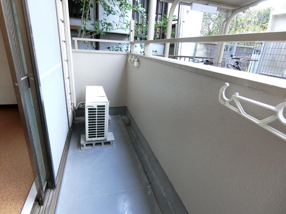 19/30 バルコニー