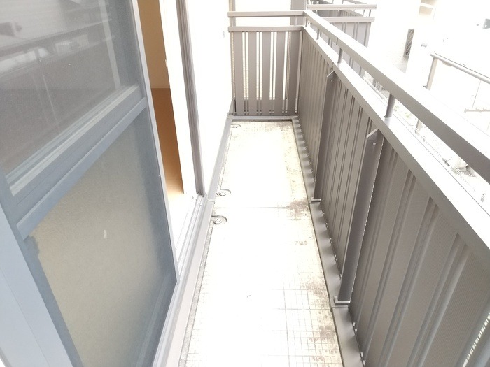18/23 バルコニー