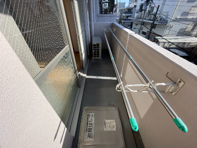 13/29 バルコニー