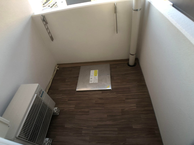 21/30 バルコニー