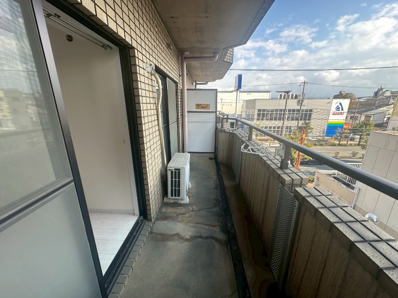 18/29 バルコニー