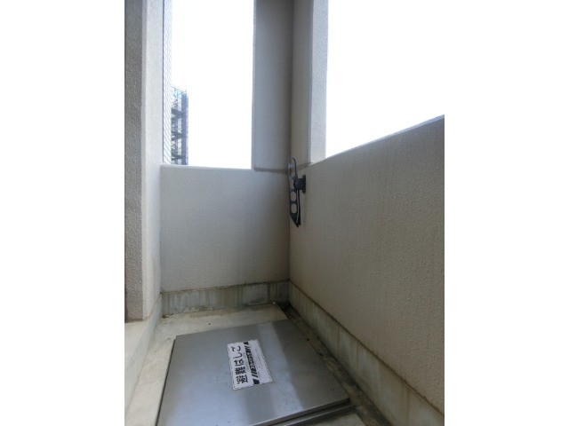 18/30 バルコニー