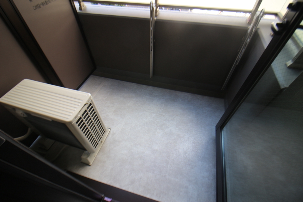 18/30 バルコニー