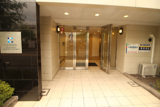 4/6 エントランス