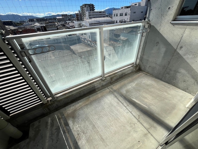 22/30 バルコニー