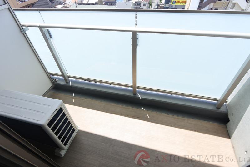 23/30 バルコニー