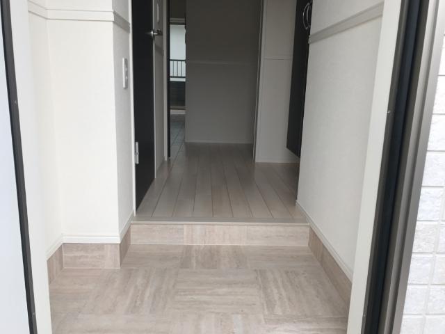 14/26 玄関