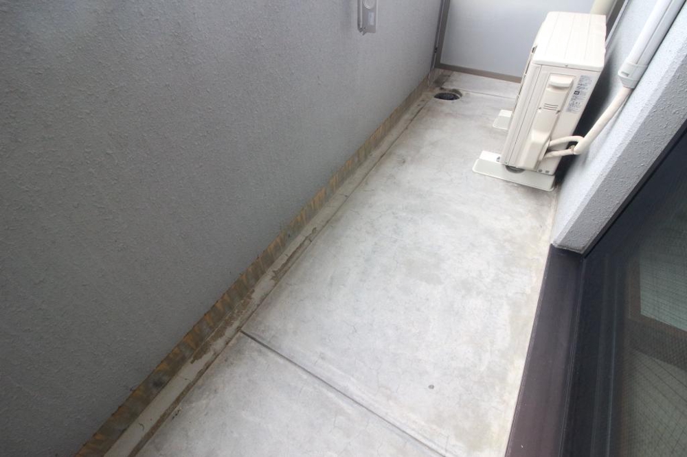 20/30 バルコニー