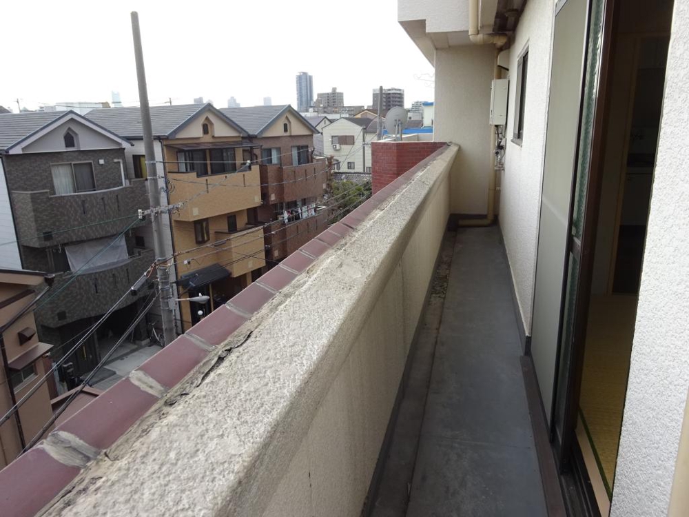 20/30 バルコニー