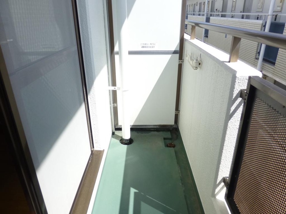 19/30 バルコニー